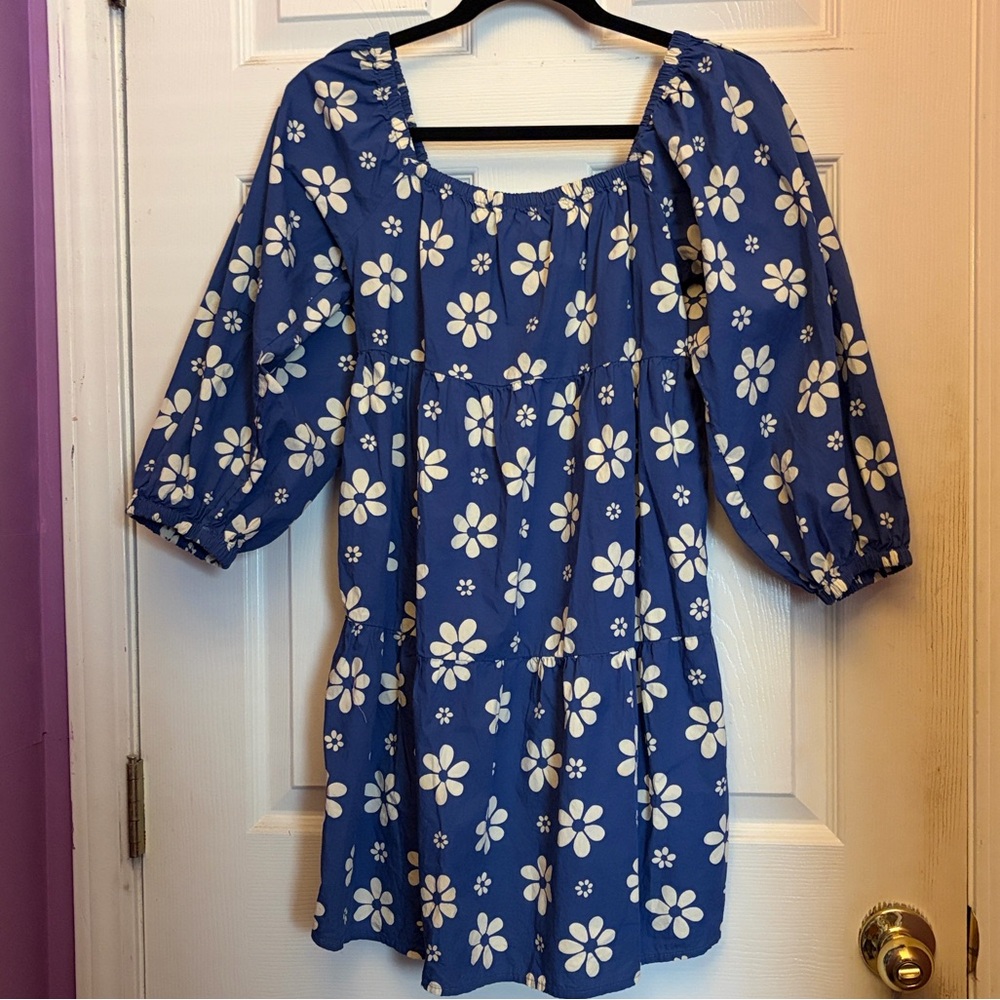 Billabong Blue And Cream Floral 3/4 Sleeve Dress